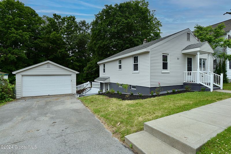 5th image of 77 Middle Street