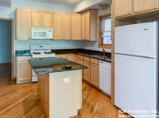 1112 W Cornelia Ave #2, Chicago, IL 60657