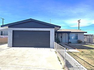 700 Arbor Way, Barstow, CA 92311