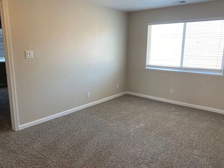 10180 Hampton Park Dr — Photo 9