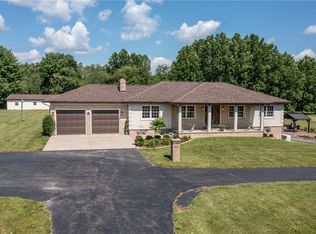 638 Sharon Bedford Rd, West Middlesex, PA 16159