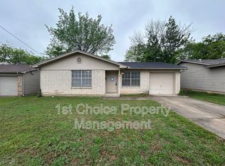 3307 Aurora St, Haltom City, TX 76117