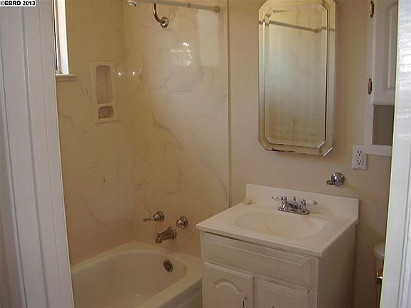 3rd image of 326 Brennan Ct