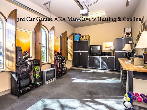 3rd Garage W Heating/Cooling