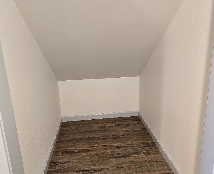 449 SW Elmwood Ave — Photo 9