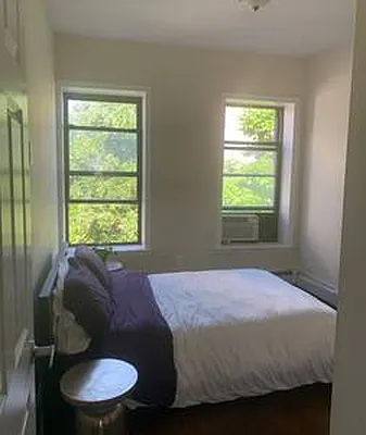 Rented by Evergreen Realty & Investments | media 2