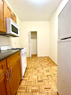 Rented by City & Suburban | media 17
