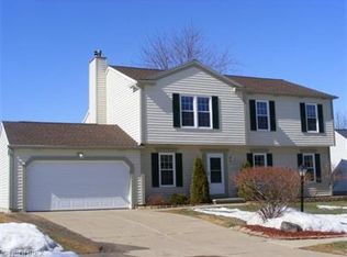 13096 Long Boat Cir, Strongsville, OH 44136