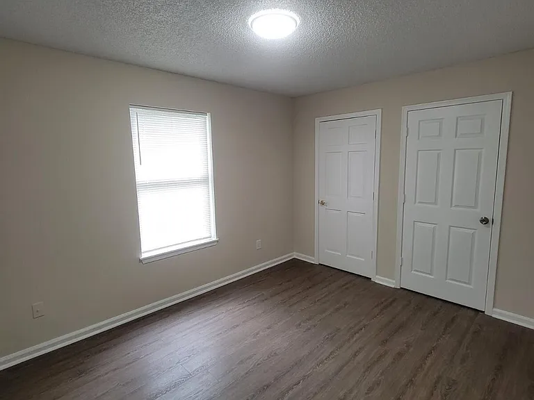 3434 Deer St — Photo 5