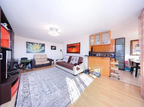 2475 West 16th Street image 9 of 18