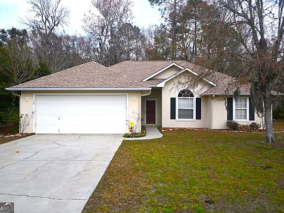 2nd image of 107 Hydrangea Rd