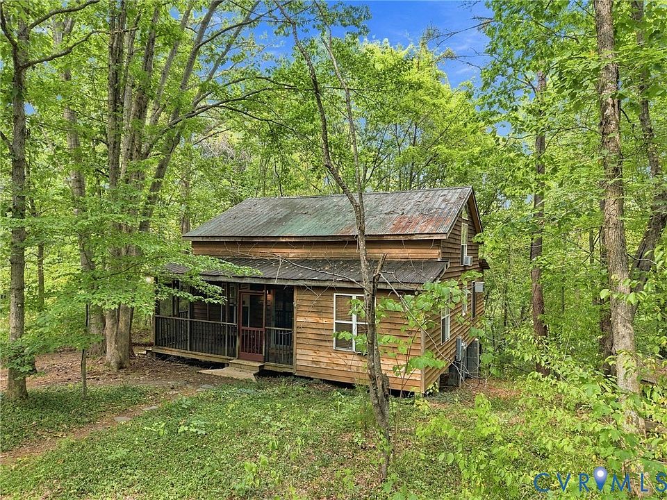 1st image of 606 River Ridge Ln