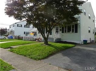 1340 Crestwood Rd, Bethlehem, PA 18018