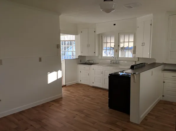 412 Main St APT 1, Alexandria, PA 16611
