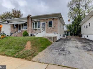 206 Hoffman Rd, Ridley Park, PA 19078
