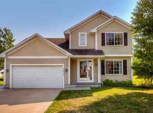 5012 69th St, Urbandale, IA 50322