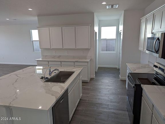 3rd image of 48456 N DURAN Way