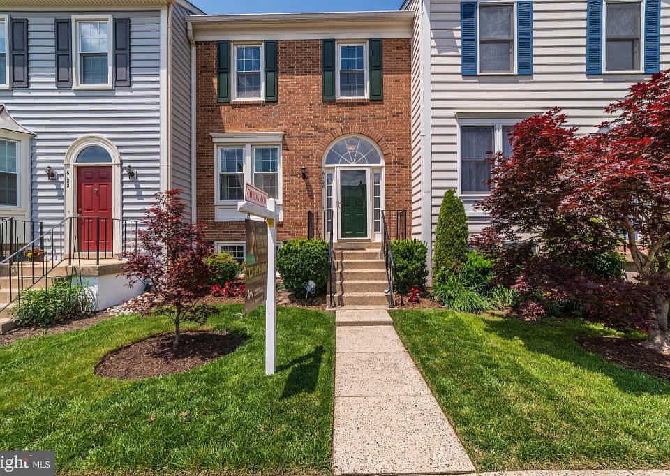 1st image of 6120 Joust Ln