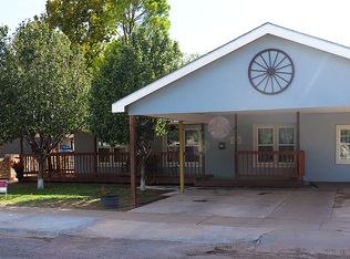 722 N Cedar St, Kermit, TX 79745