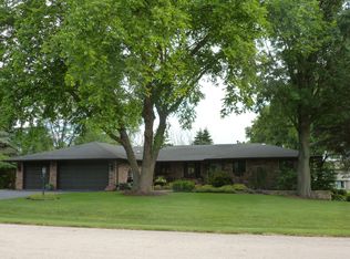 6644 Shadow Ridge Rd, Rockford, IL 61107