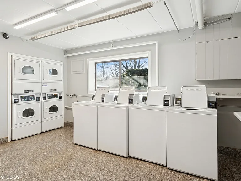 Shared Laundry in Building