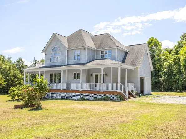 4094 Green Level Rd, Scottsburg, VA 24589