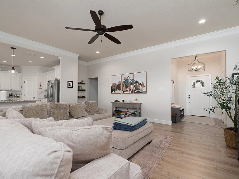 358 Blue Lake Dr — Photo 19