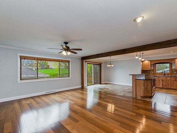 3rd image of 6405 Clark Dr