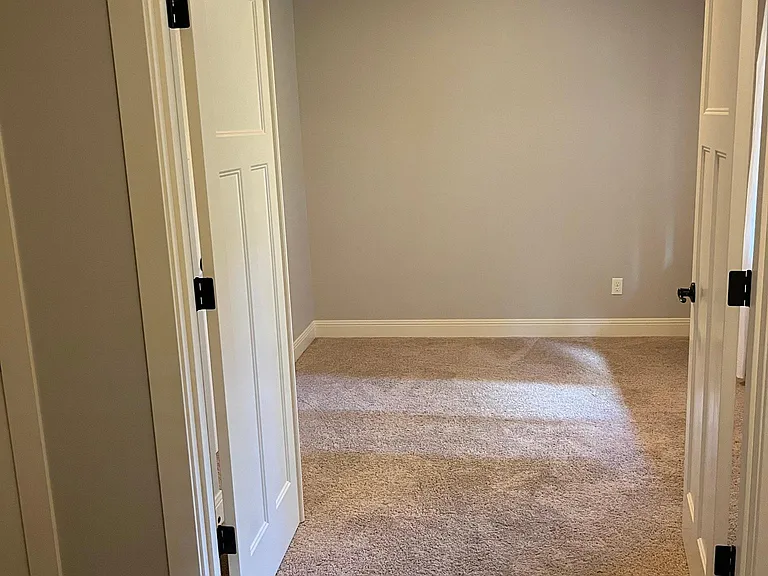 14260 SW Compass Dr — Photo 10