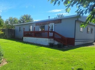 81785 Bird Haven Ln, Umatilla, OR