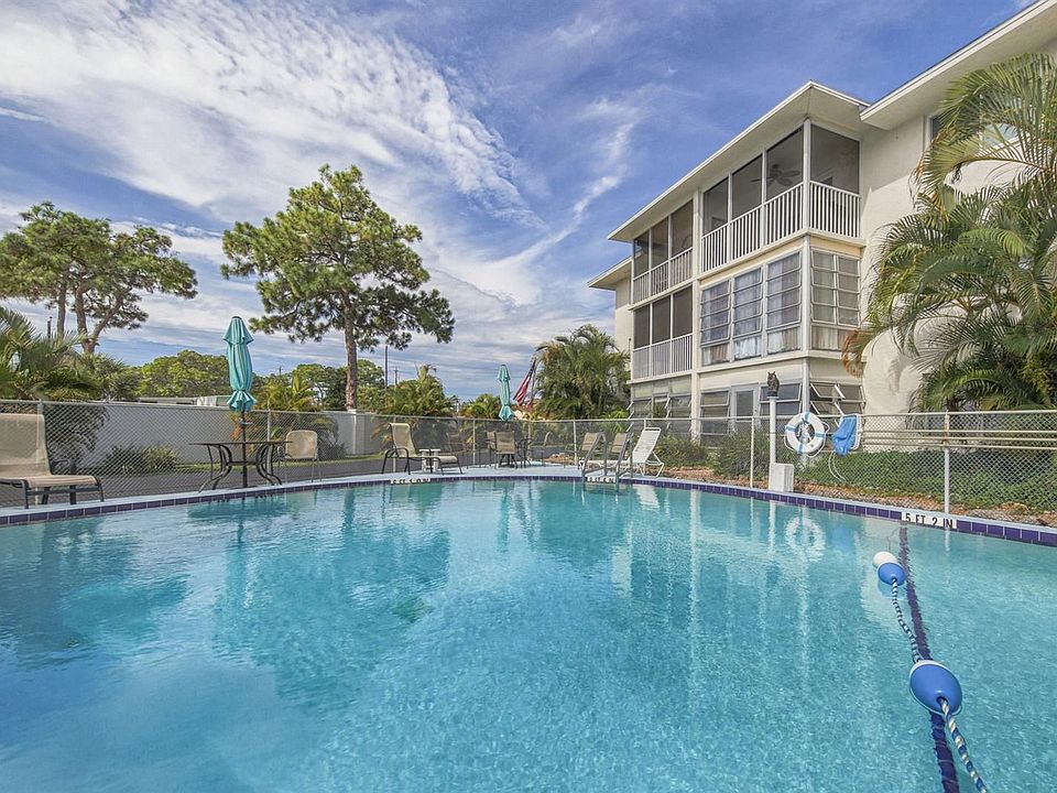 1st image of 708 Tamiami Trl S APT 118