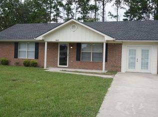 1465 Enterprise Dr, Hinesville, GA 31313