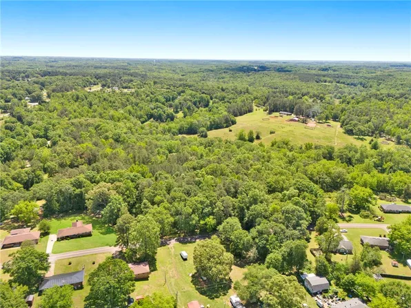1205 Ramona Dr, Belton, SC 29627