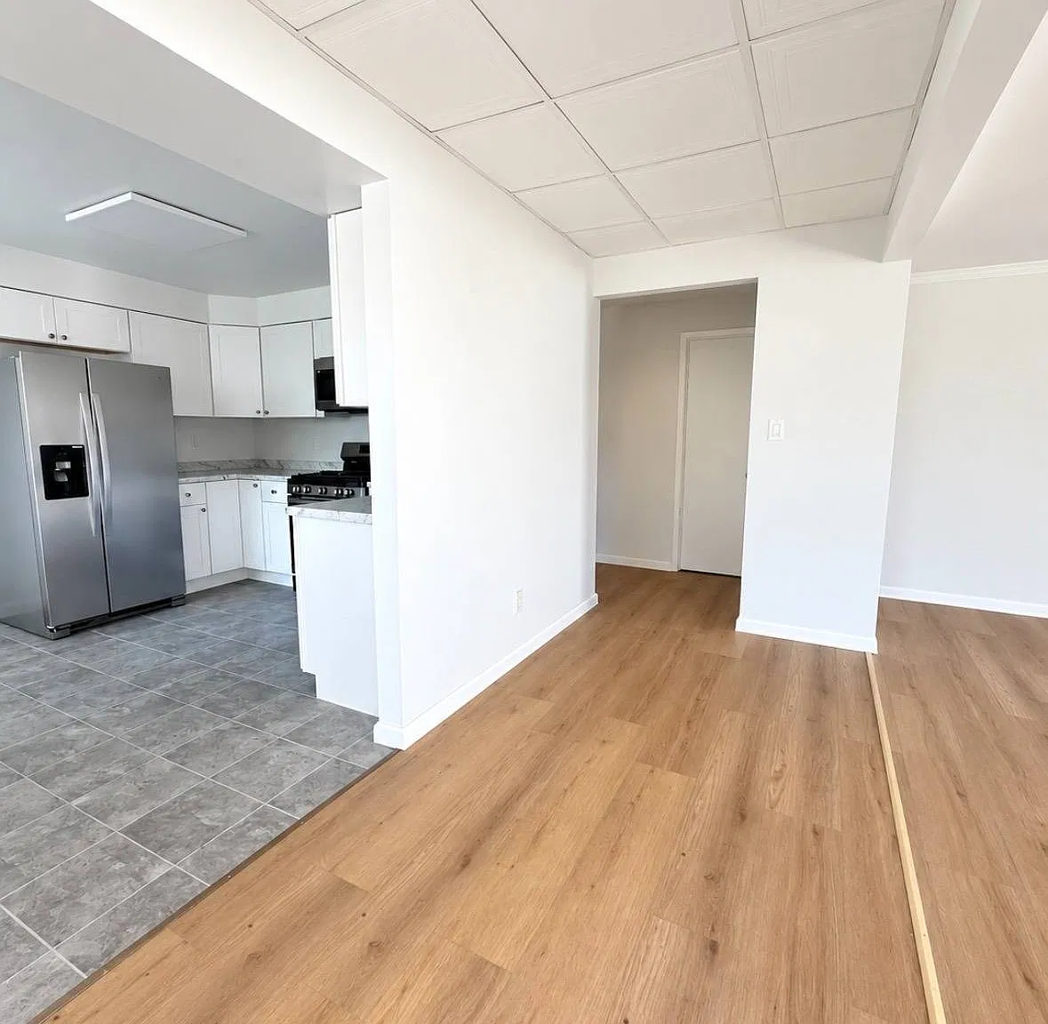 2 bed, 1.0 bath, $3,800 — Photo 4