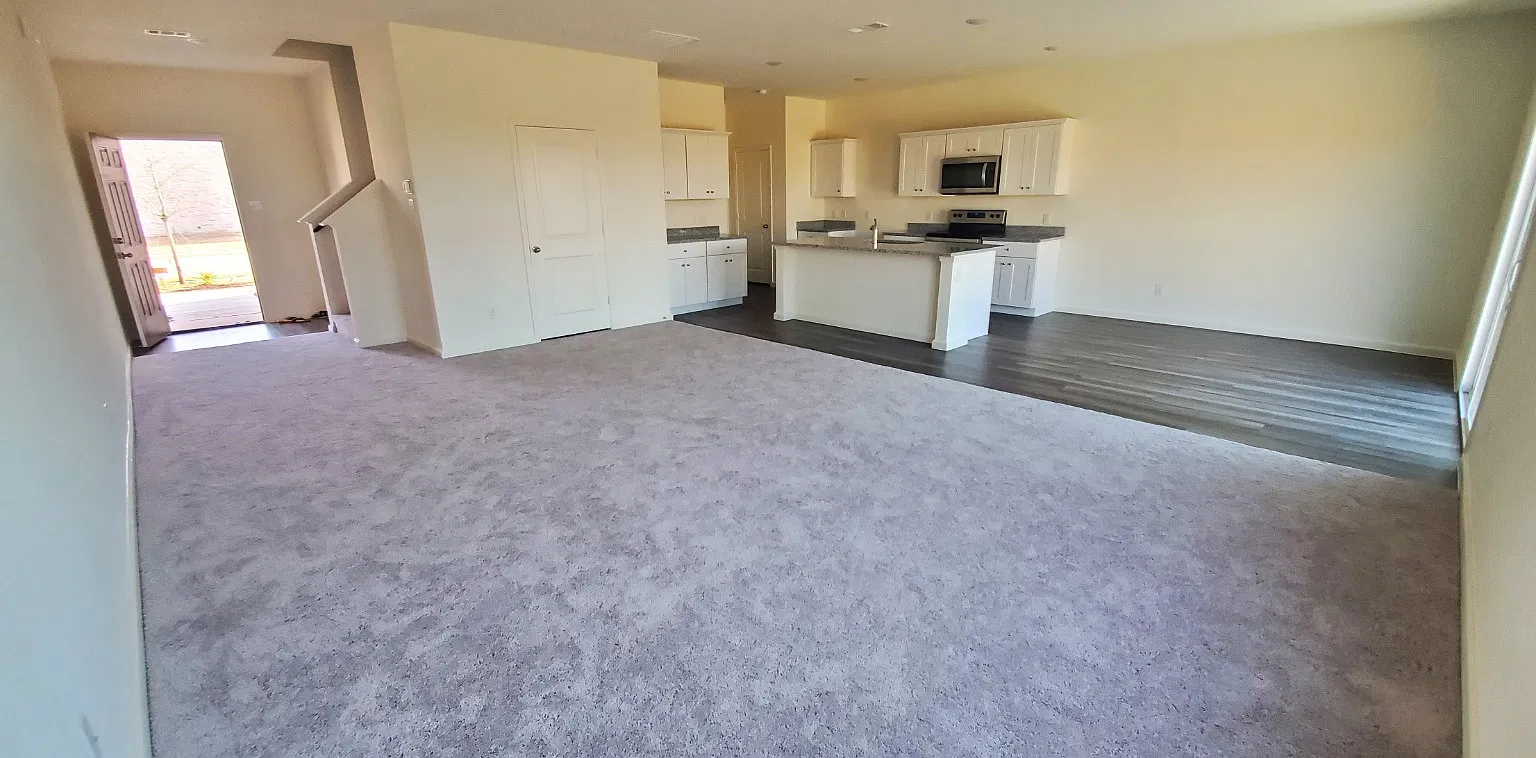 4 bed, 2.5 bath, 1718 sqft, $2,300 — Photo 4