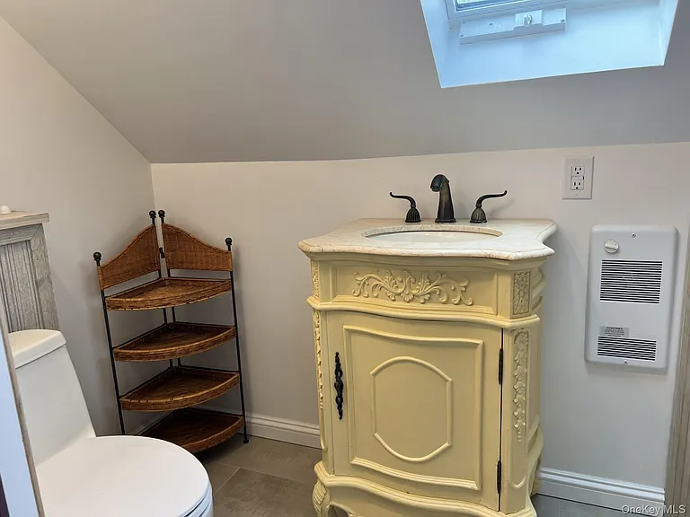 24 Lindner Pl — Photo 9