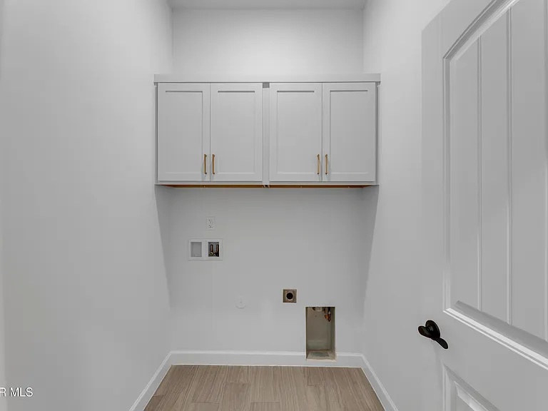 781 Cedarwood Ave — Photo 26