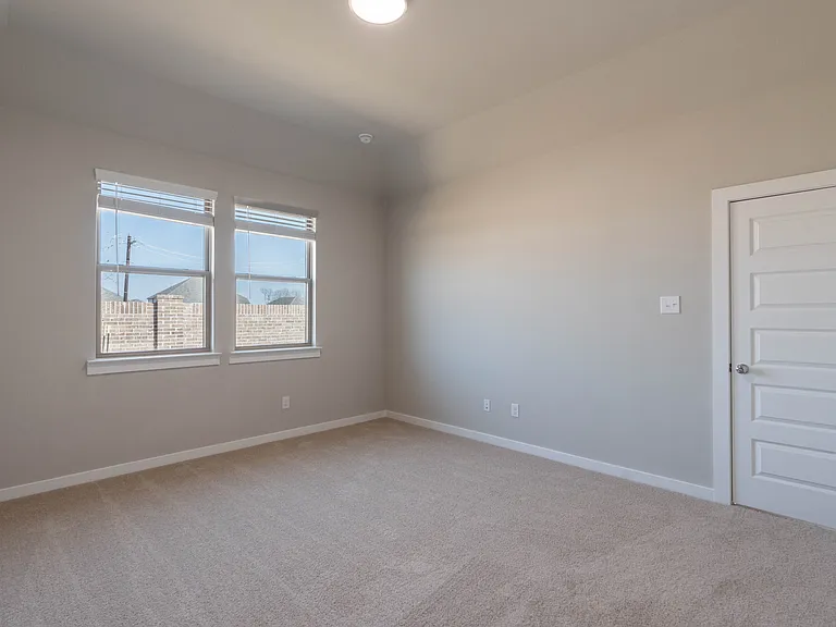 712 Melody Hill Dr — Photo 24