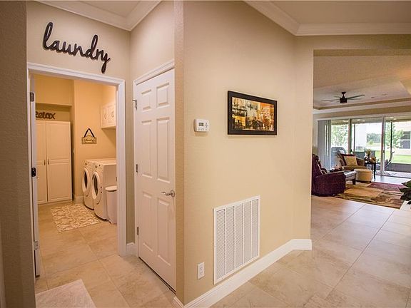 4th image of 1386 NW Leonardo Cir