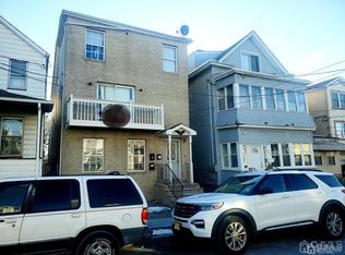 1022 Bond St, Elizabeth, NJ 07201