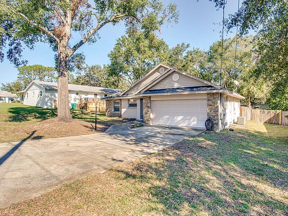2nd image of 683 Jefferis Ct