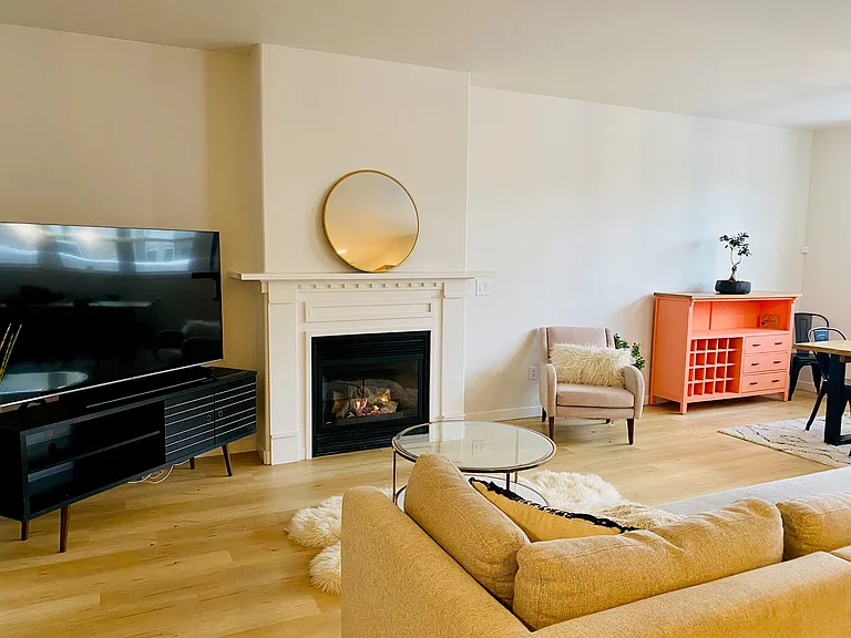 20375 Rocca Way — Photo 12