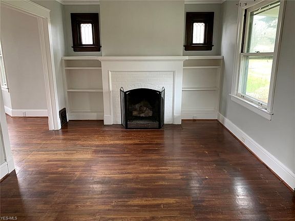 5th image of 1391 Vandemar St
