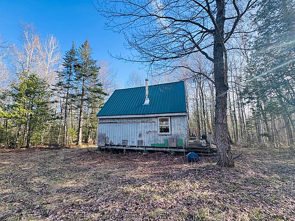 3rd image of 488 Cook Hill Road