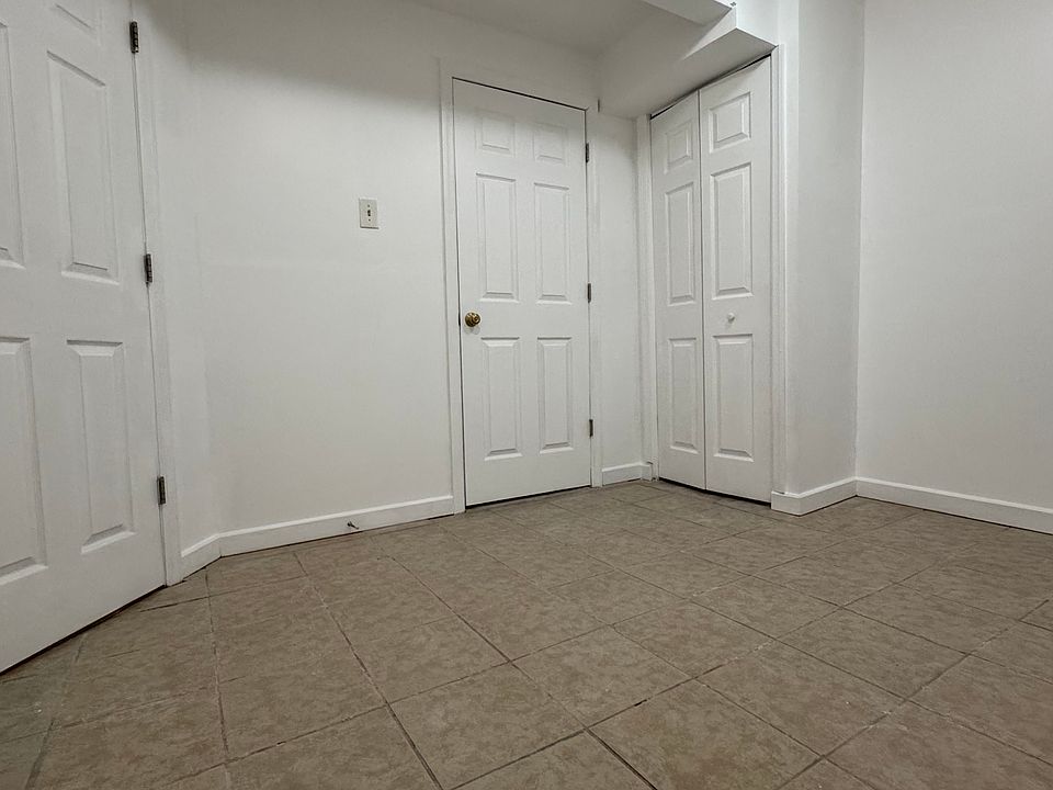 2nd bedroom with new coat of paint
