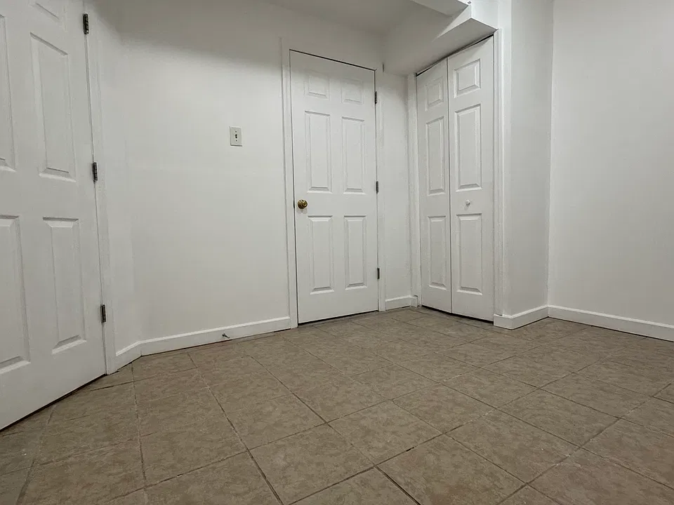 2nd bedroom with new coat of paint