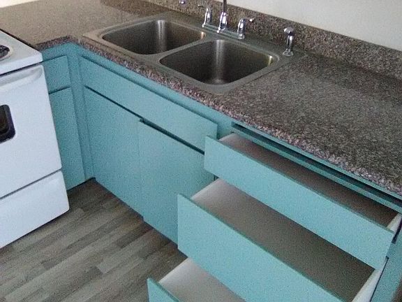 3rd image of 974 N Lafayette Ave APT 101