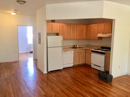 Rented by Oxford Property Group | media 28