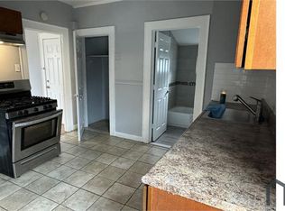 65 Aldine St FLOOR 3, Newark, NJ 07112