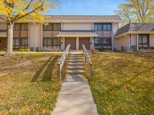 5504 Court P, Hanover Park, IL 60133